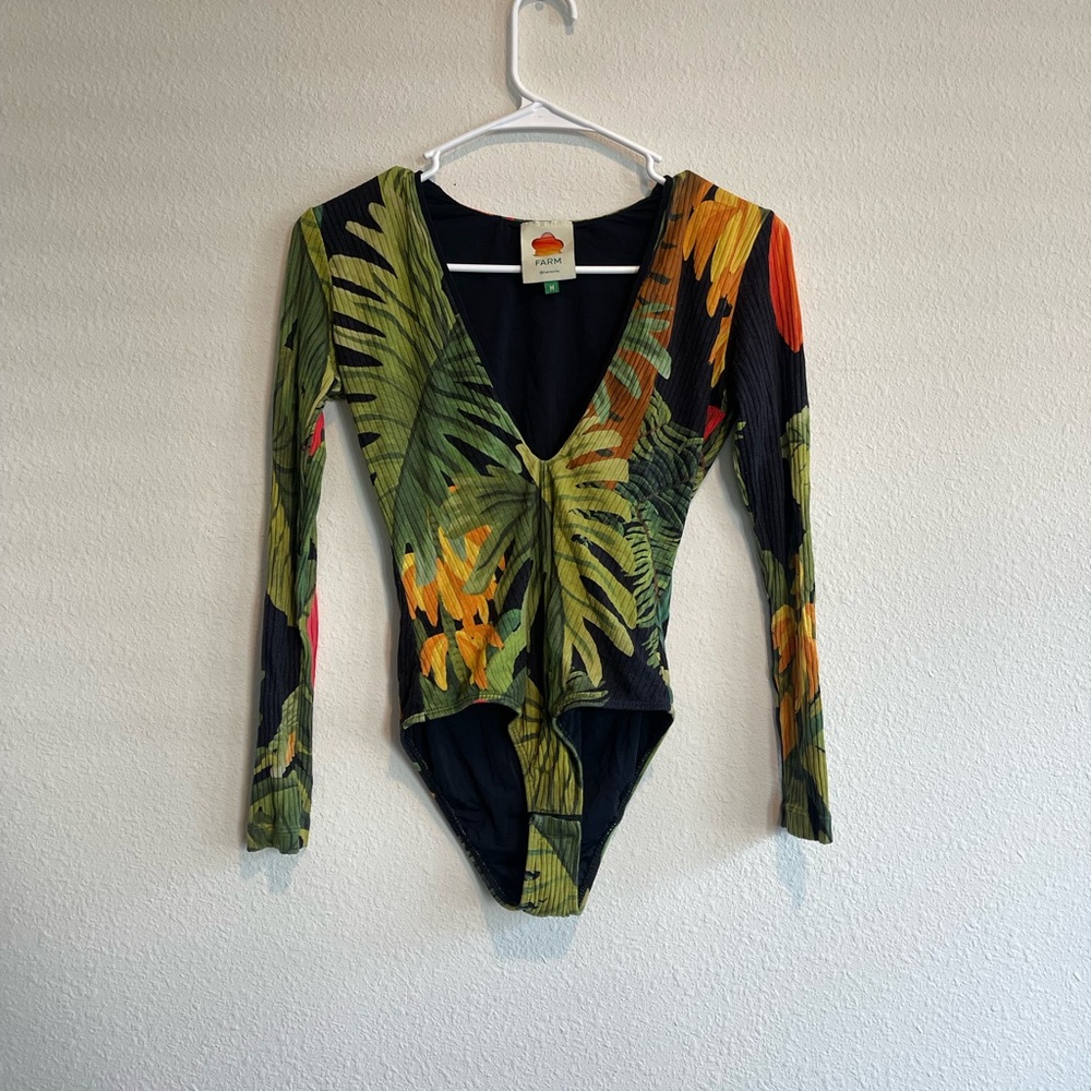 Farm Rio Cocoa Long Sleeve Bodysuit Plunging Neckline Tropical Print | Medium